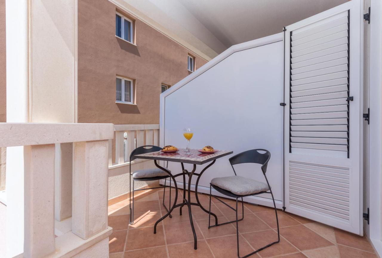 Skiljini Dvori - Studio-Apartman 1 Makarska Kültér fotó