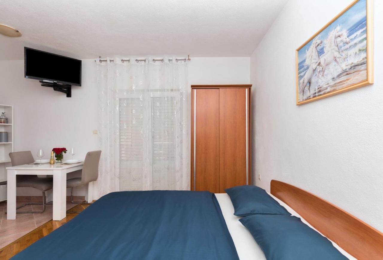Skiljini Dvori - Studio-Apartman 1 Makarska Kültér fotó