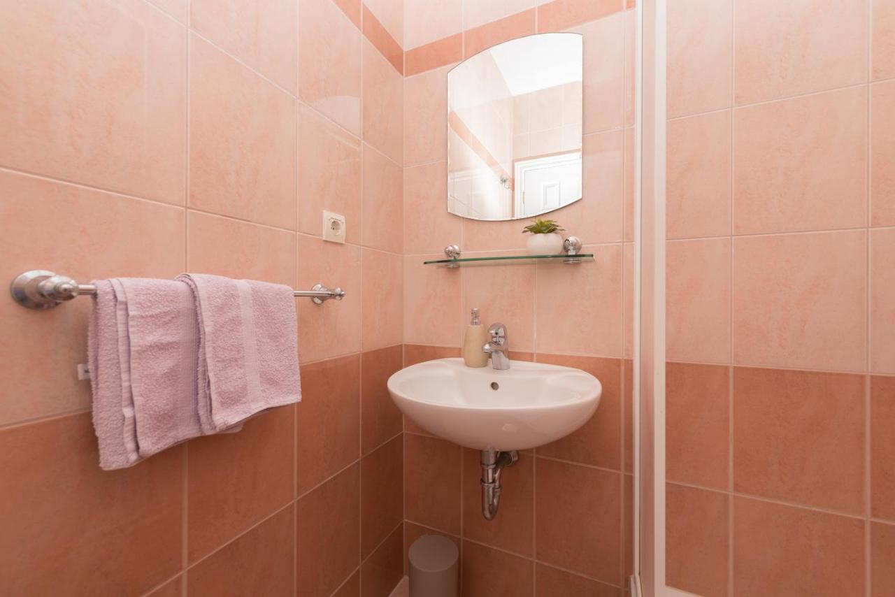 Skiljini Dvori - Studio-Apartman 1 Makarska Kültér fotó