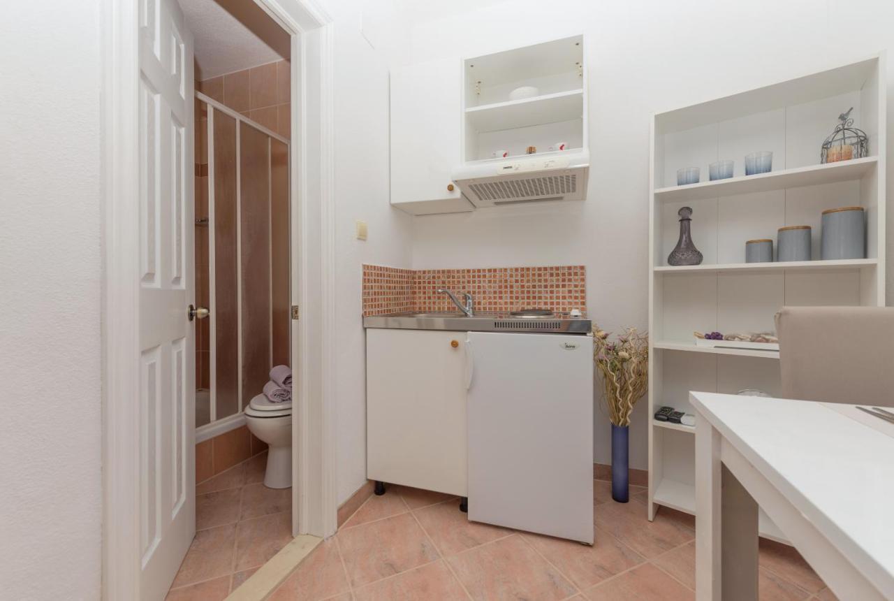 Skiljini Dvori - Studio-Apartman 1 Makarska Kültér fotó